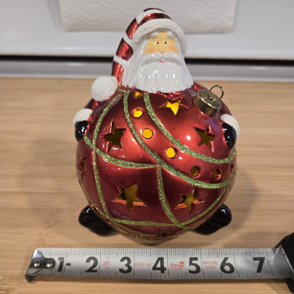 QVC Light‎ Up Santa Clause Orniment Figirine w/ Color Changing Bulb - Picture 9 of 10
